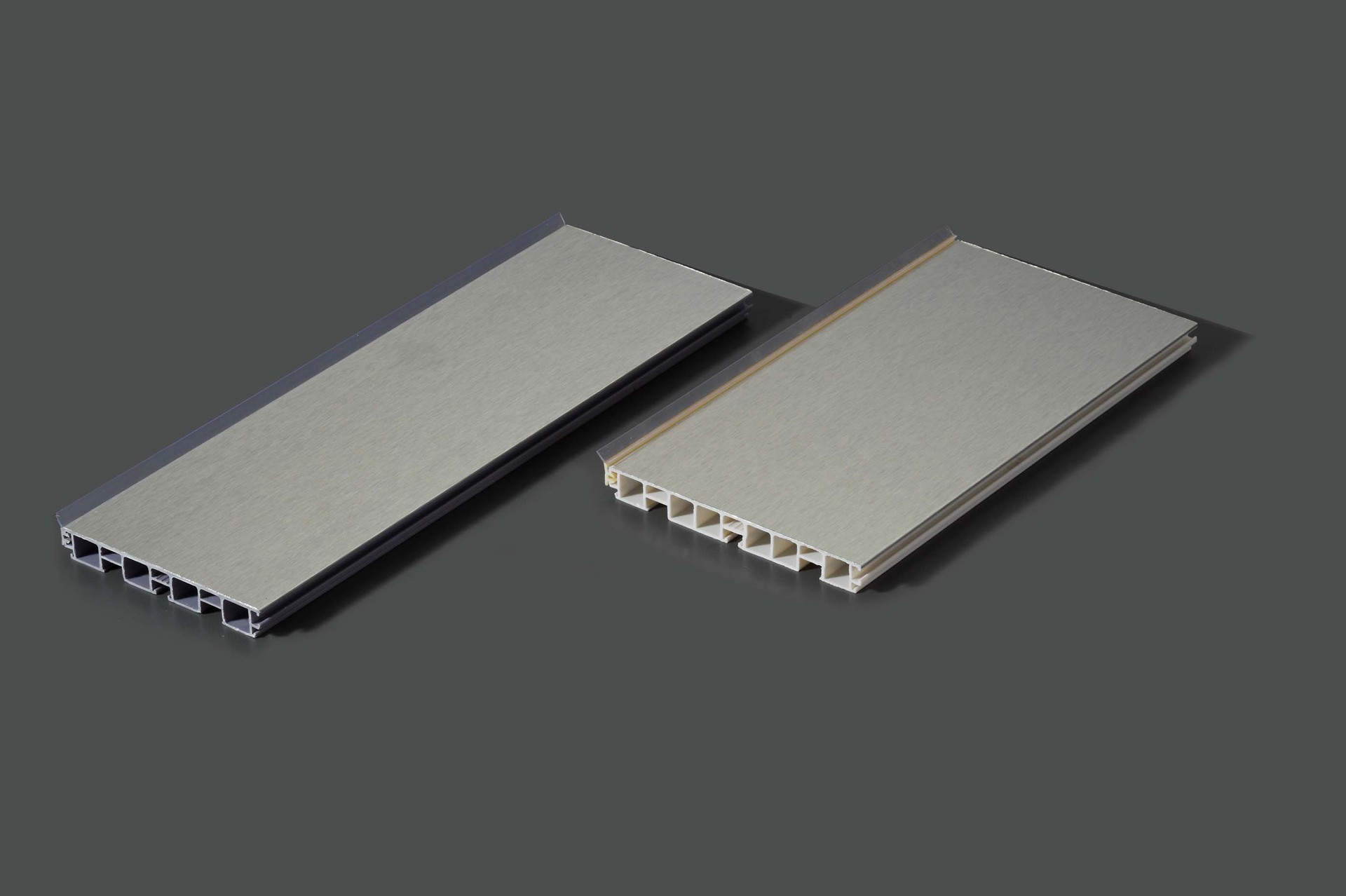 橱柜铝塑踢脚板 pvc塑料原料铝膜拉丝挡水板 pvc踢脚线