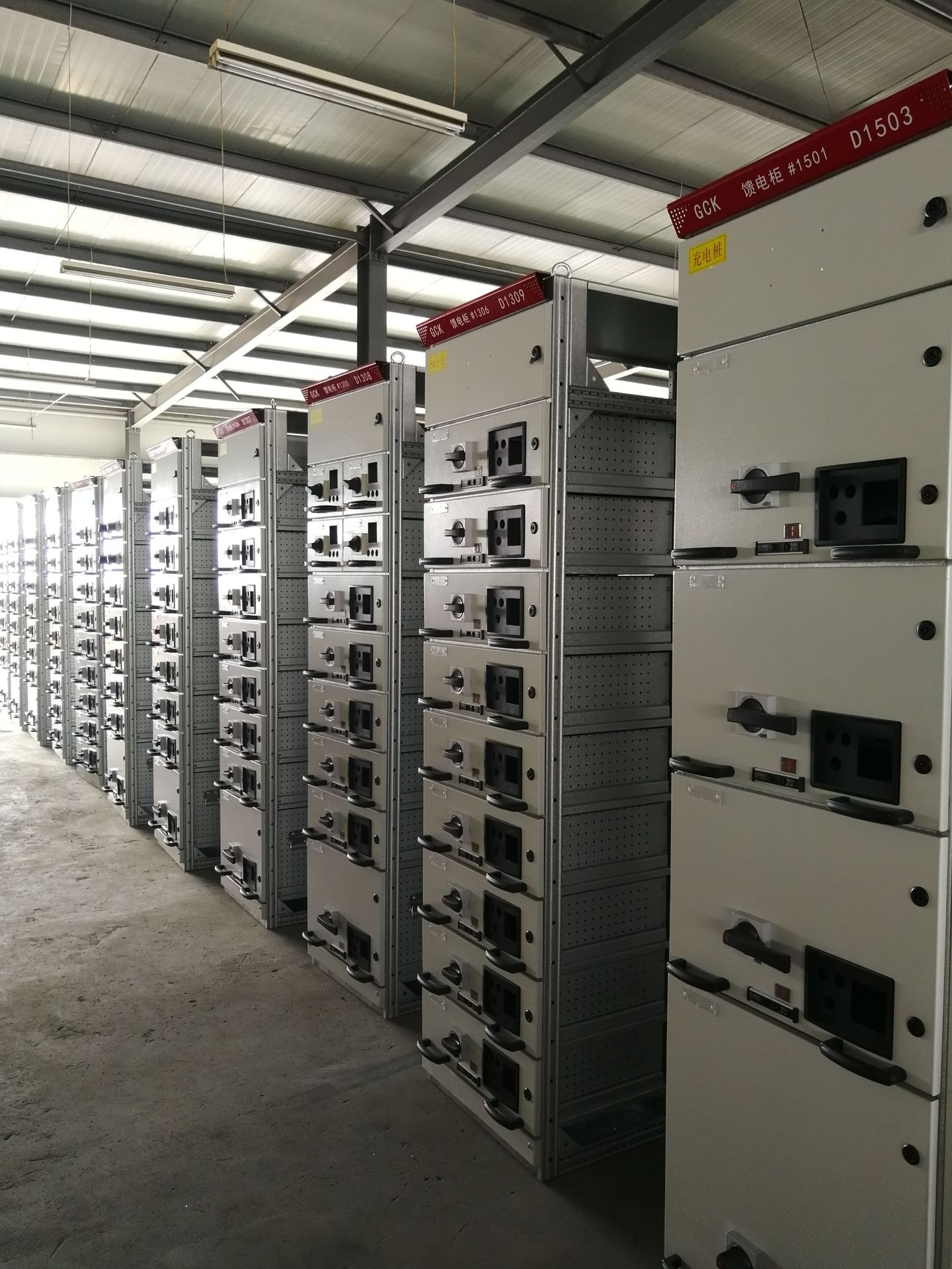 专业供应 kyn28中置柜 厂家直销