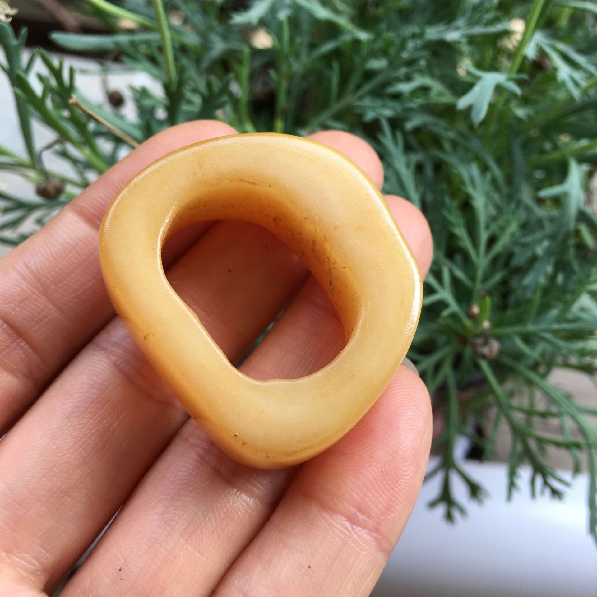 厂家供应老鹿骨做旧面包圈随形背云圈子跑环吊坠驼骨豹骨