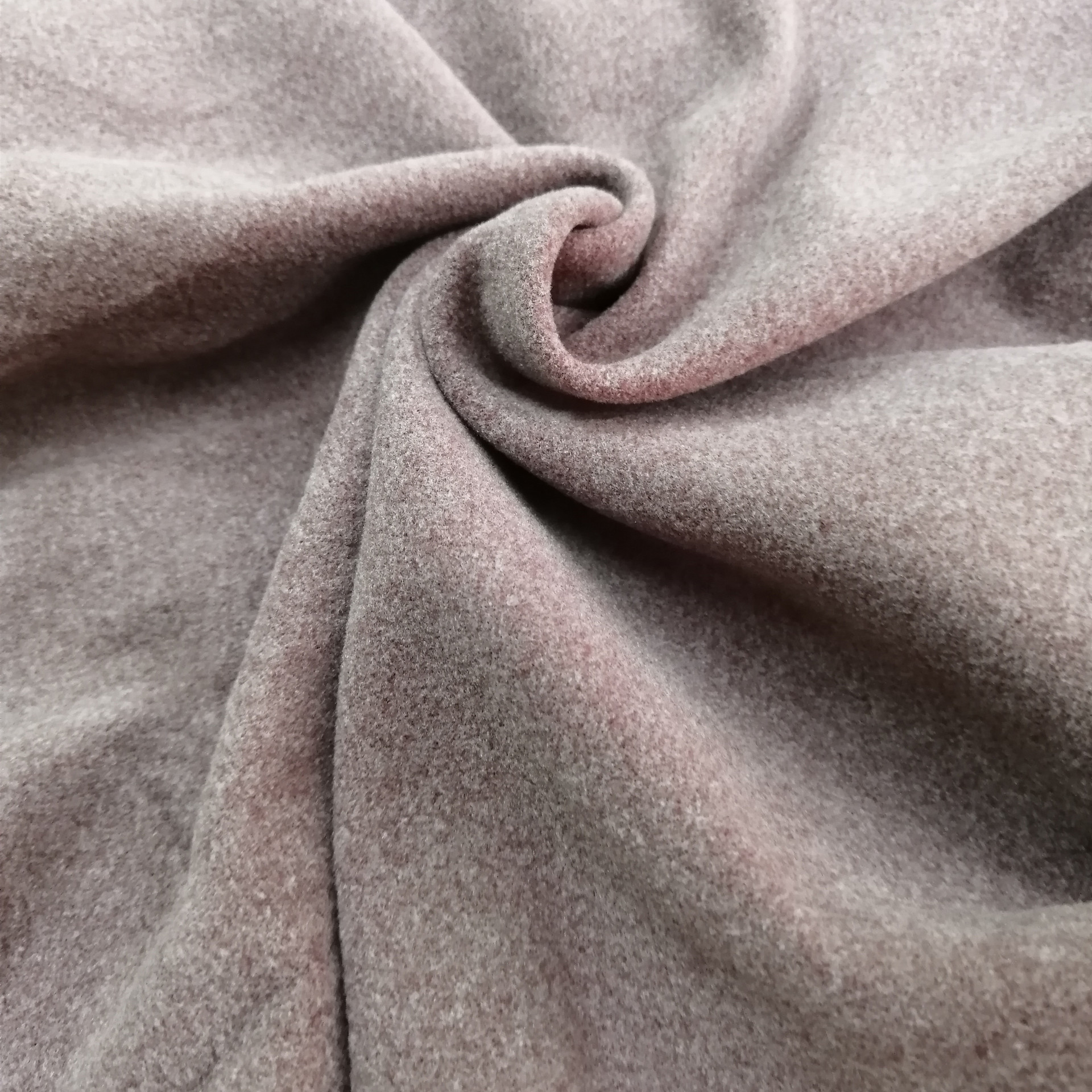 厂家供应随意裁羊驼绒德绒奥粒绒色拉姆恒温秋冬休闲保暖内衣面料