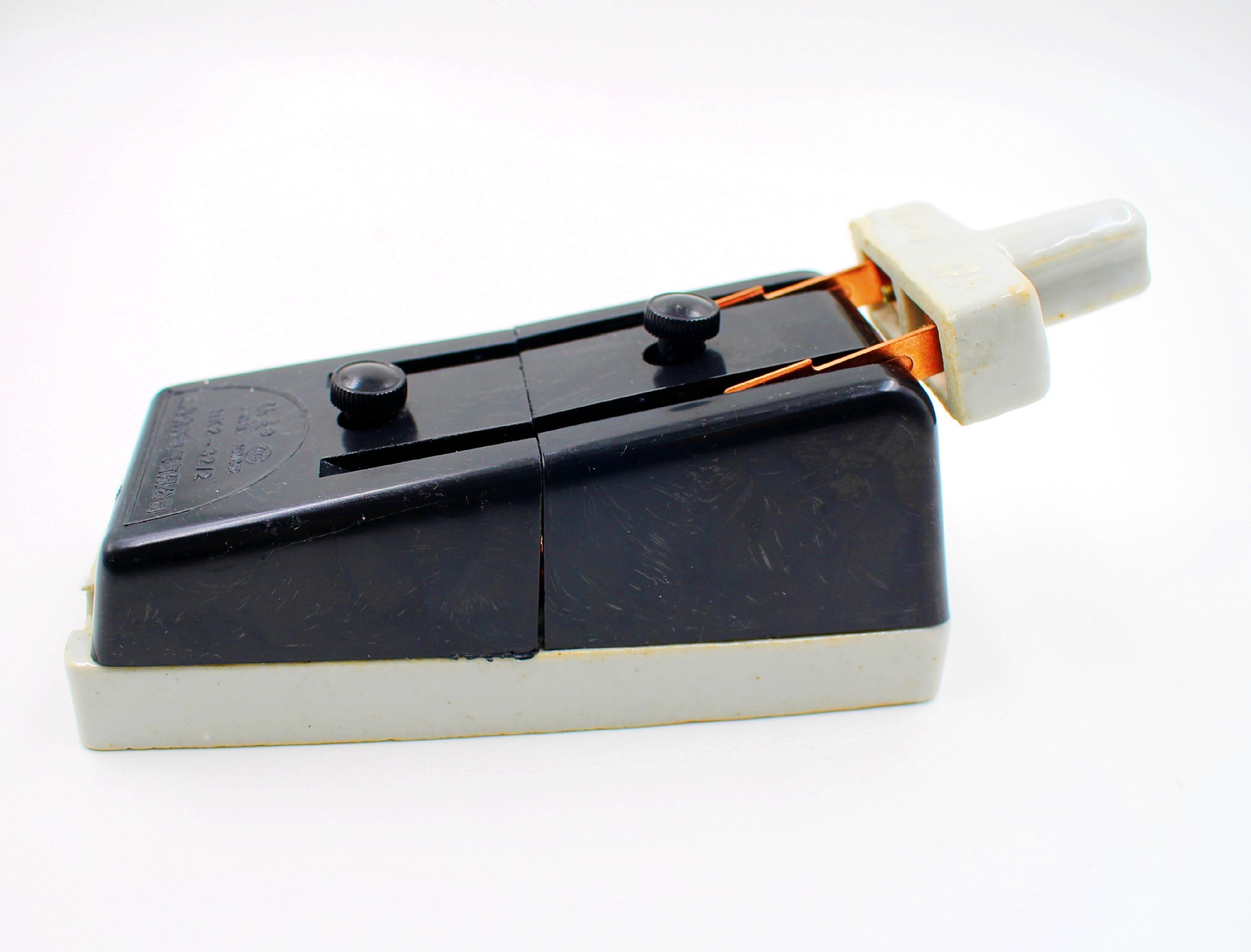 低压负荷开关_hk2闸刀开关 2*家用老款陶瓷闸刀 低压负荷 ccc