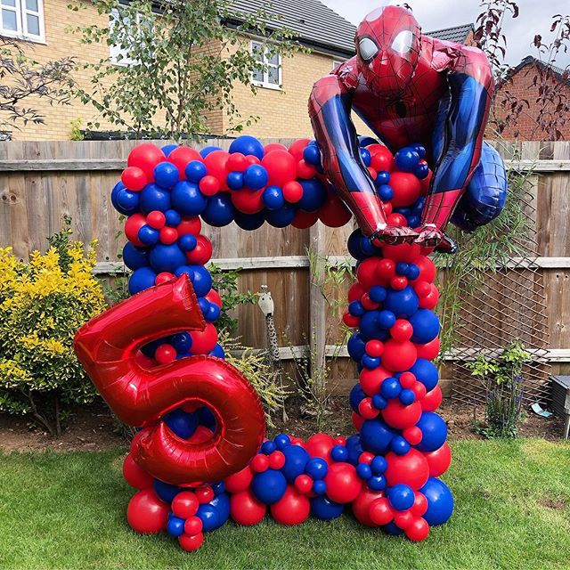 卡通奥特曼赛罗动漫游戏主题儿童生日派对装饰背景精装铝膜气球