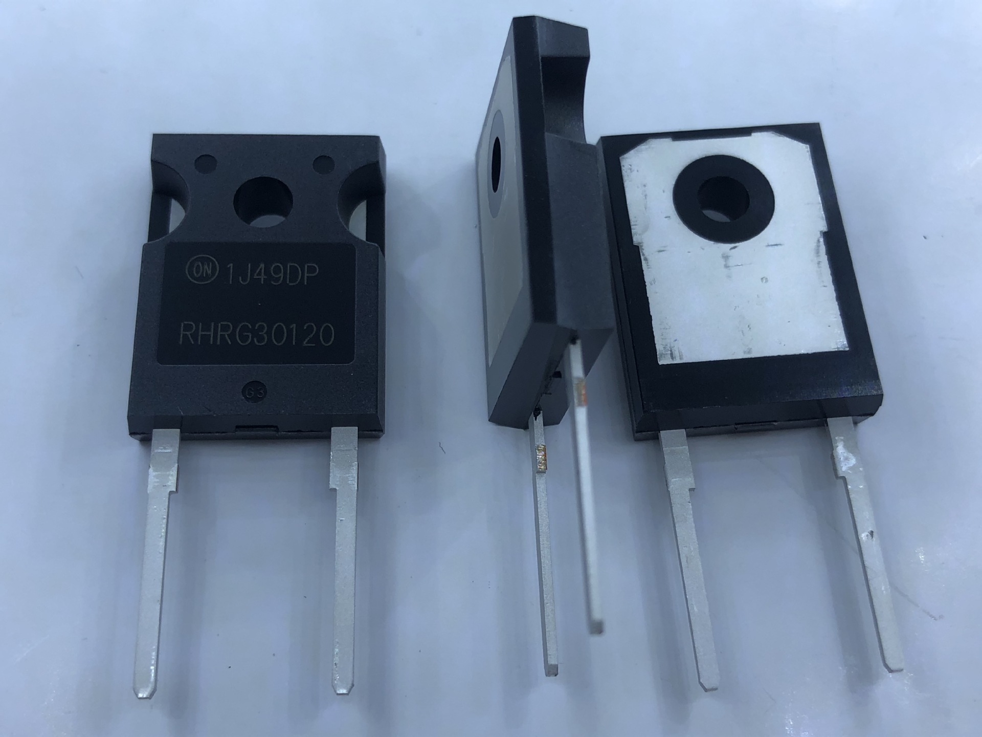 rhrg30120 封装to-247 快恢复二极管 原装正品假一赔十