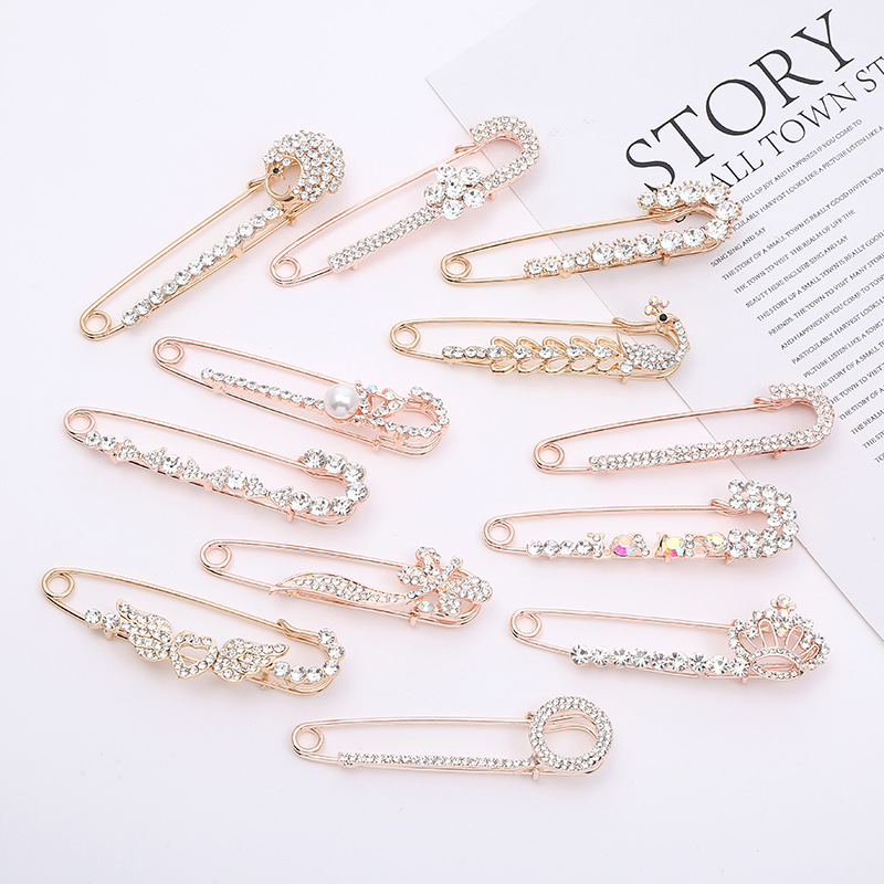 New Clothing Women's Diamond-Studded Pin Fashionable All-Match Shawl Scarf Buckle Coat Cardigan Women's Brooch Wholesale