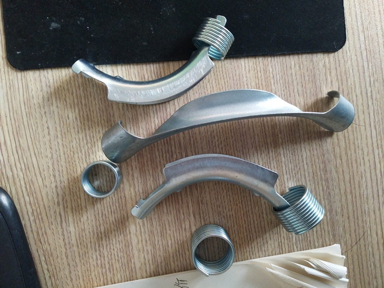 厂家批发地暖管用弯管器 16/20/25黑色红色白色塑料地暖护弯