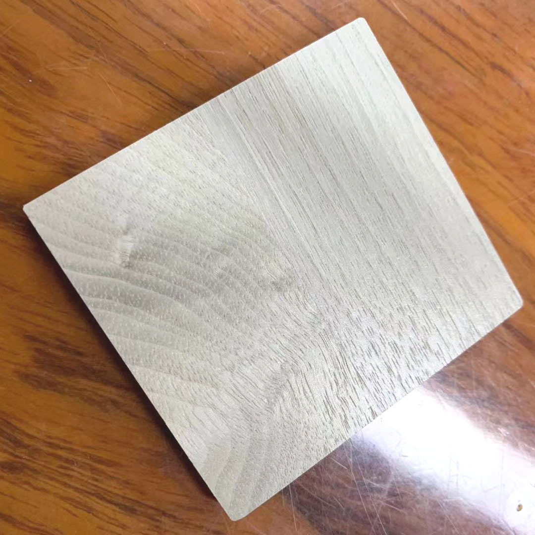 厂家工程实例图盈峰大厦枫木雀眼a级防火防潮简约轻奢高档装饰板