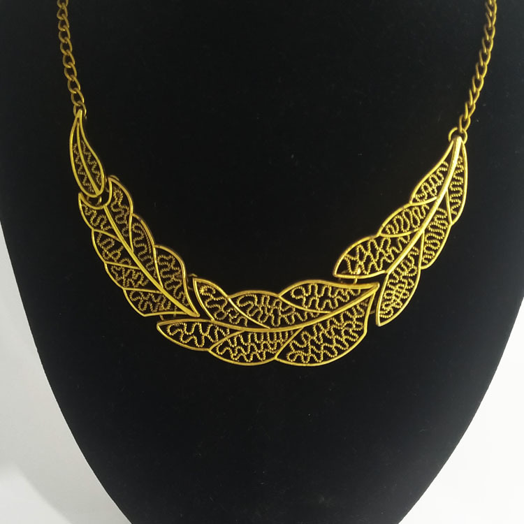 厂家 民族风复古镂空树叶项链欧美简约时尚项链饰品批发