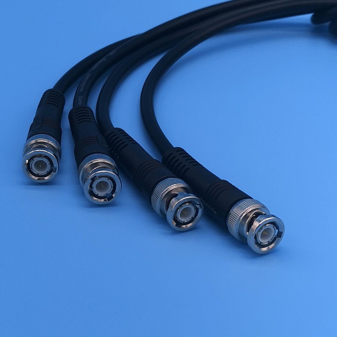 厂家货源bnc视频线q9安防同轴监控线bnc公对公公对母转接线