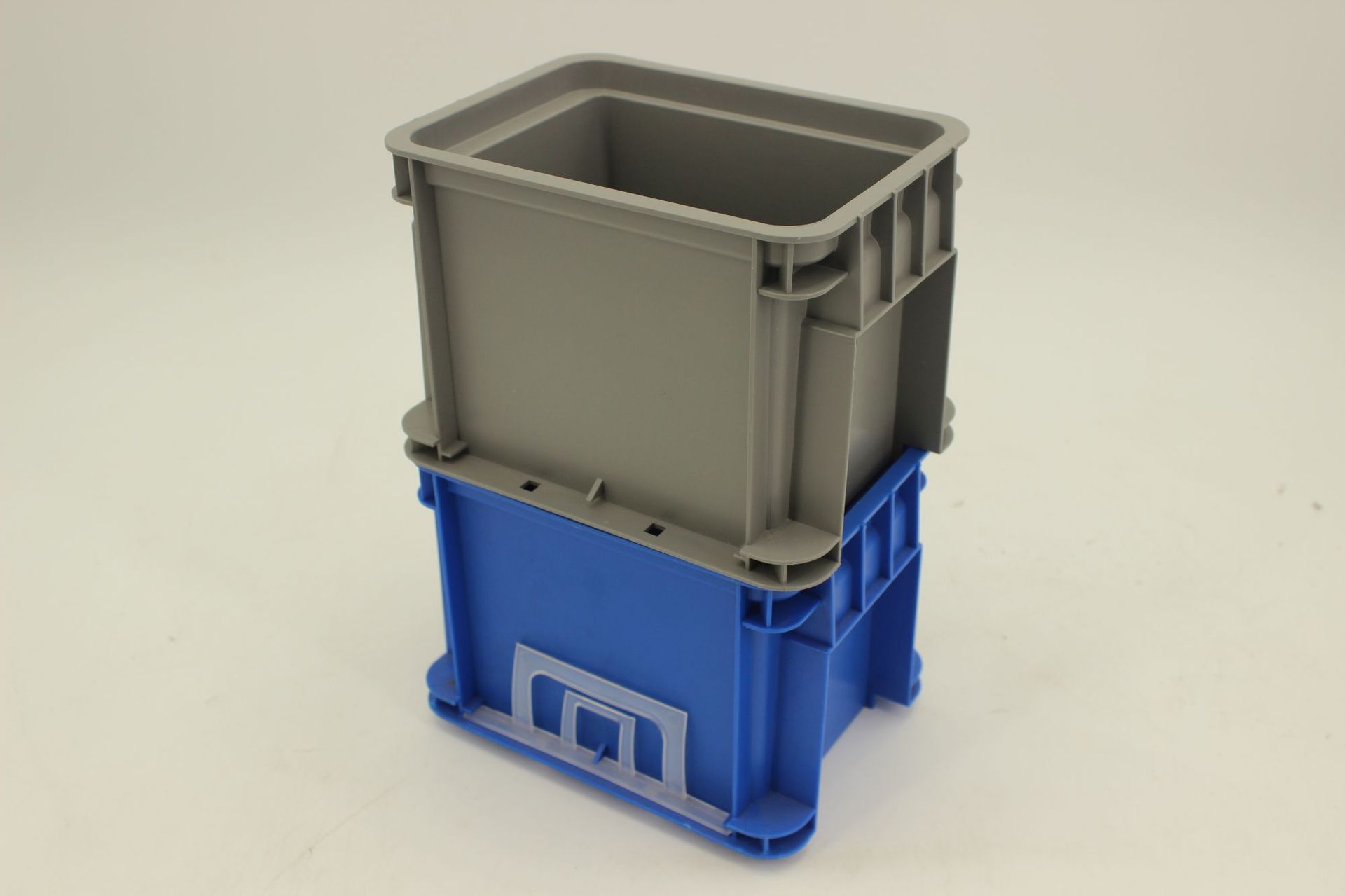 eu周转物流箱工具分类电子元器件收纳箱欧标包装箱五金配件整理箱