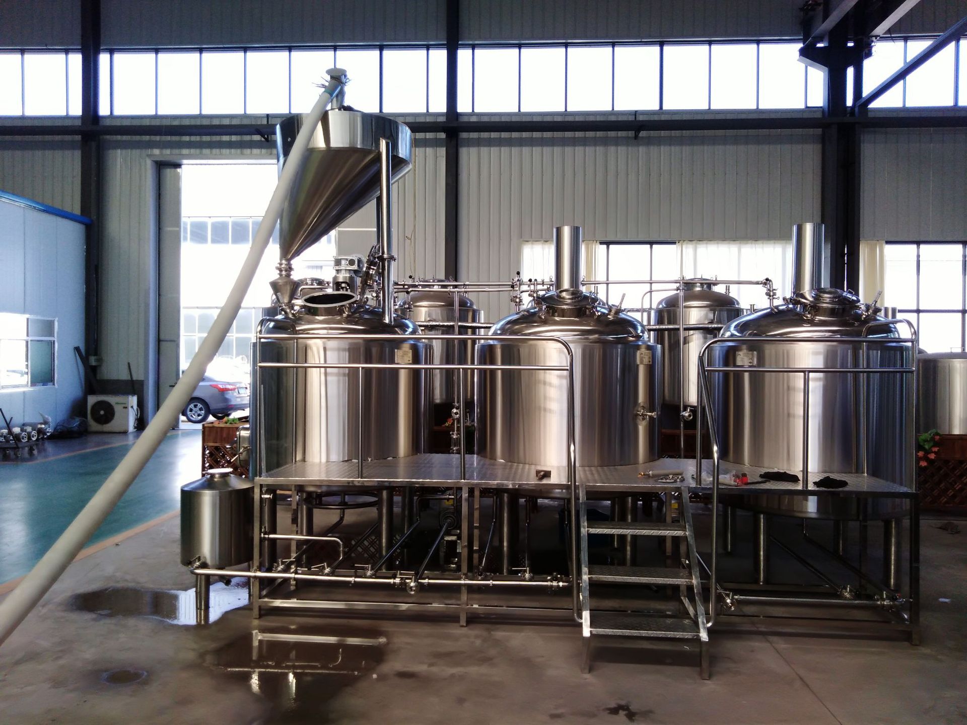 1000升精酿啤酒发酵设备自酿啤酒设备明博啤酒设备厂家直销