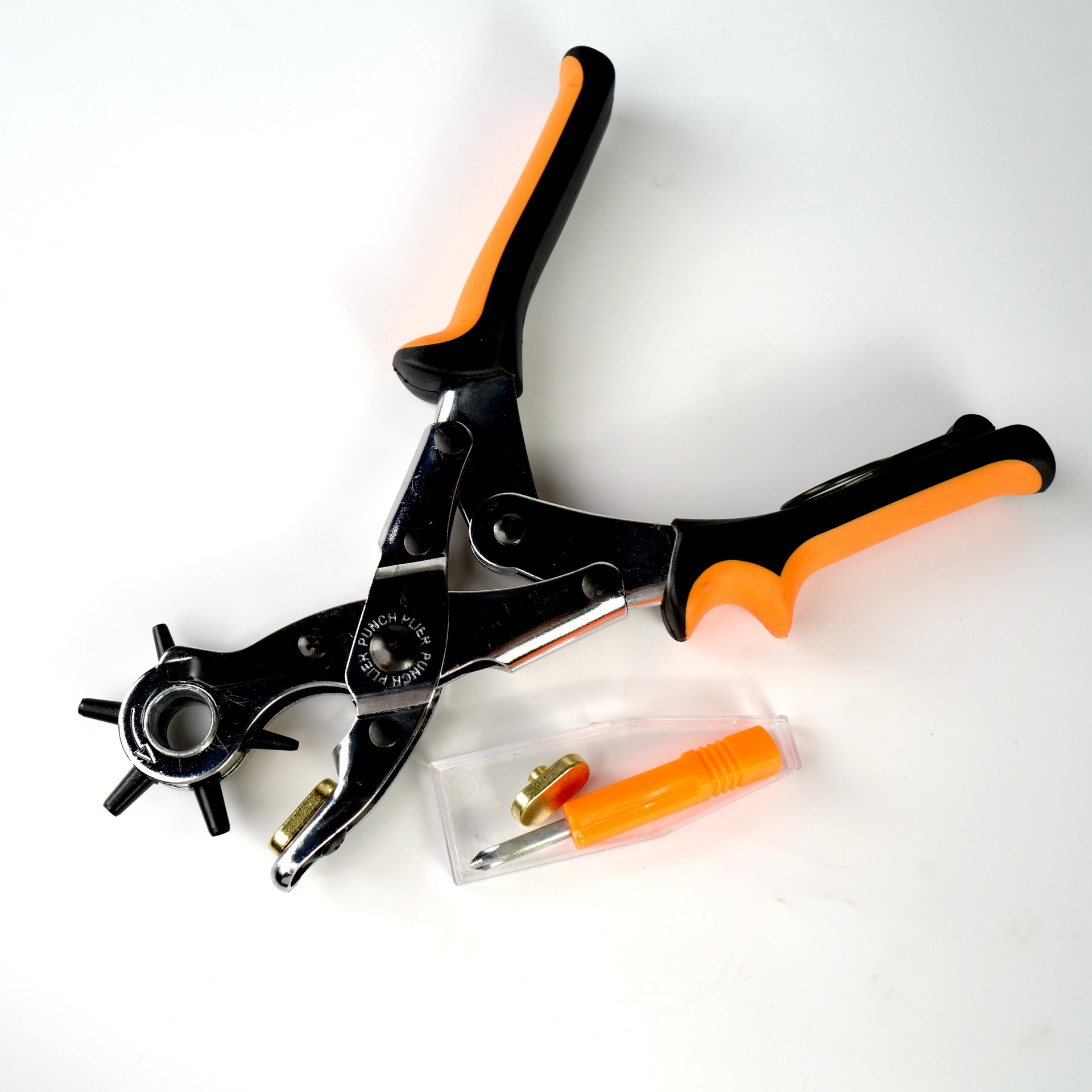 皮带打孔钳腰带打孔机皮带打孔器高压打孔机省力打孔钳皮带打孔机