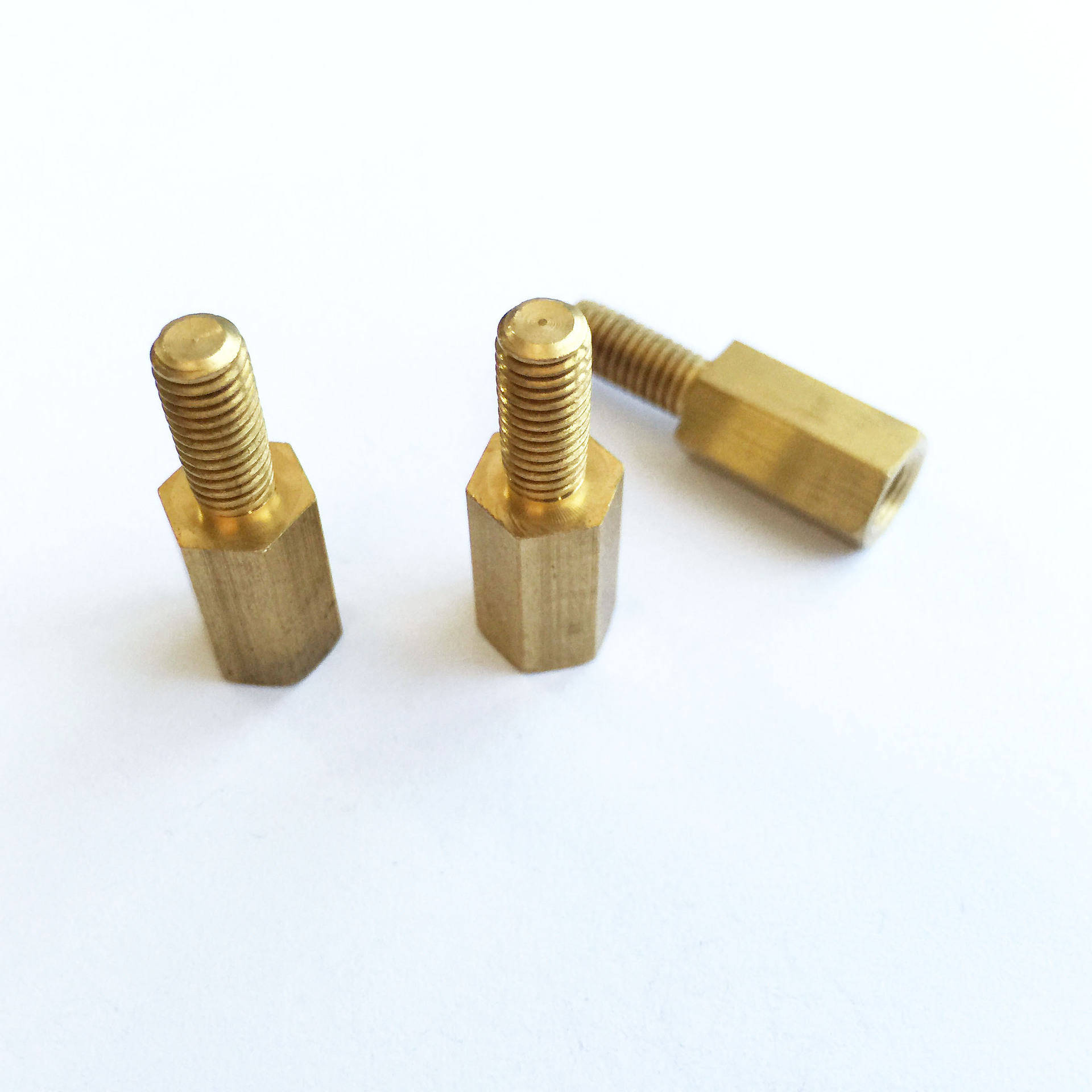 厂家直销铜柱铜接线柱 单头铜螺柱螺丝六角隔离柱电路板接线柱