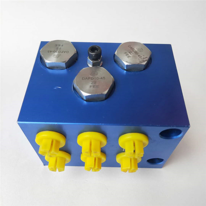 双向同步阀液压分流集流阀液压双向油缸四缸同步同升同降平衡阀