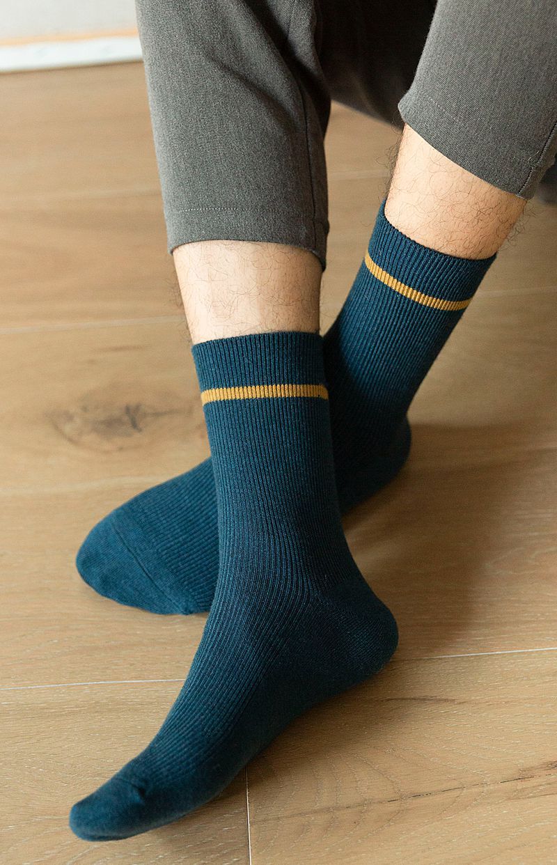 2019秋冬原创新款男士保暖中筒精纺羊毛袜批发 男袜 袜子批发