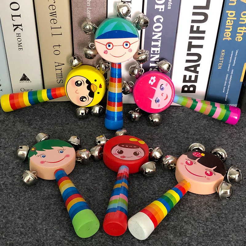 婴儿笑脸娃娃摇铃玩具0-1岁宝宝益智女孩男孩安抚手腕抓拨浪鼓