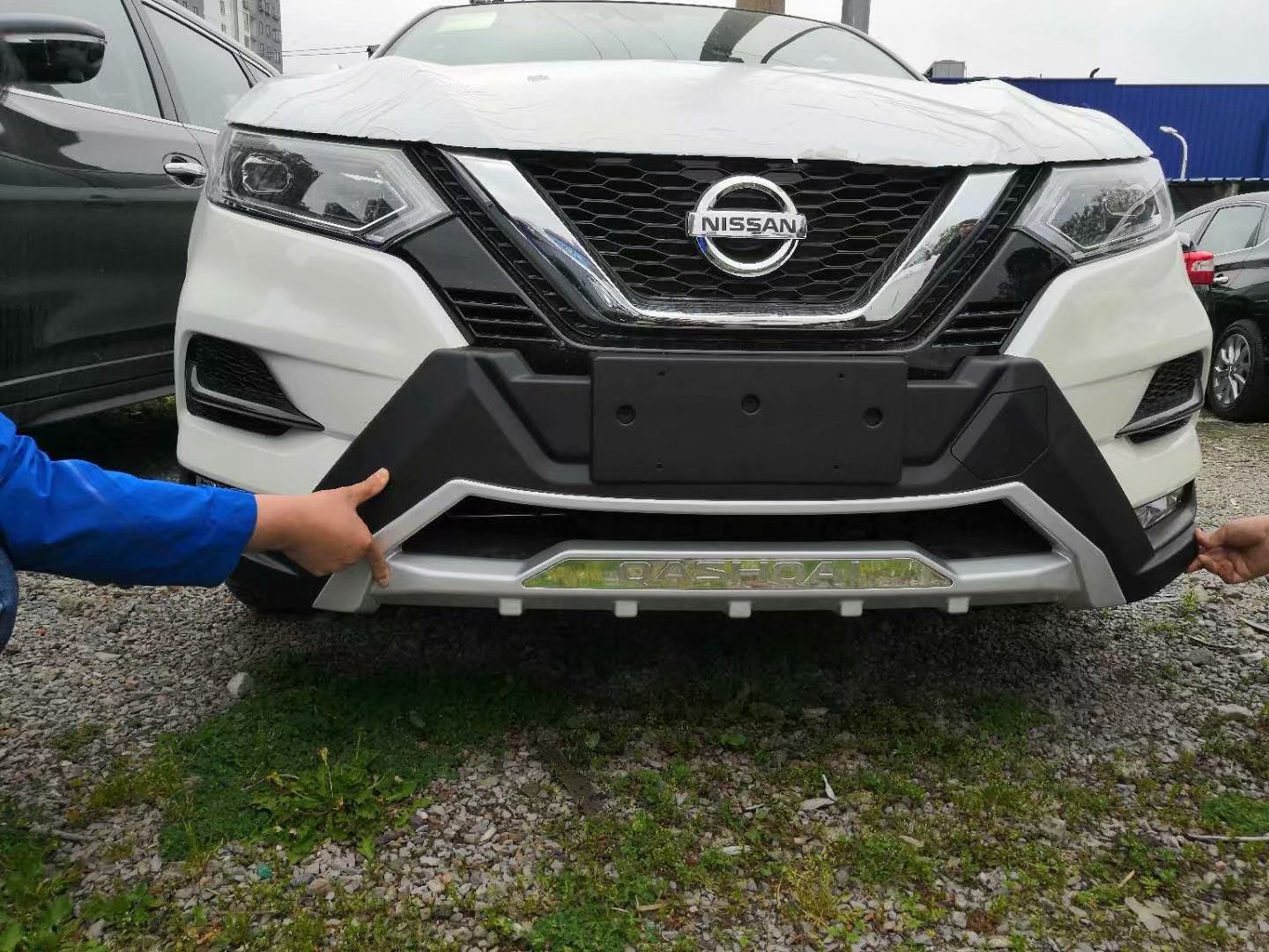 适用于15-19款逍客前后杠新逍客保险杠逍客前后保险杠护杠热销