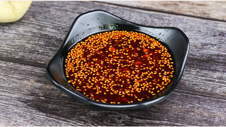 2瓶装四川油泼辣子油辣椒蒜泥贪吃兄弟麻辣下饭拌面蘸料210g