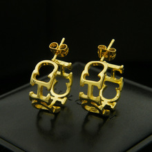 【56】CHC金色字母耳钉 中东新热卖流行饰品  镀金铜饰厂价批发