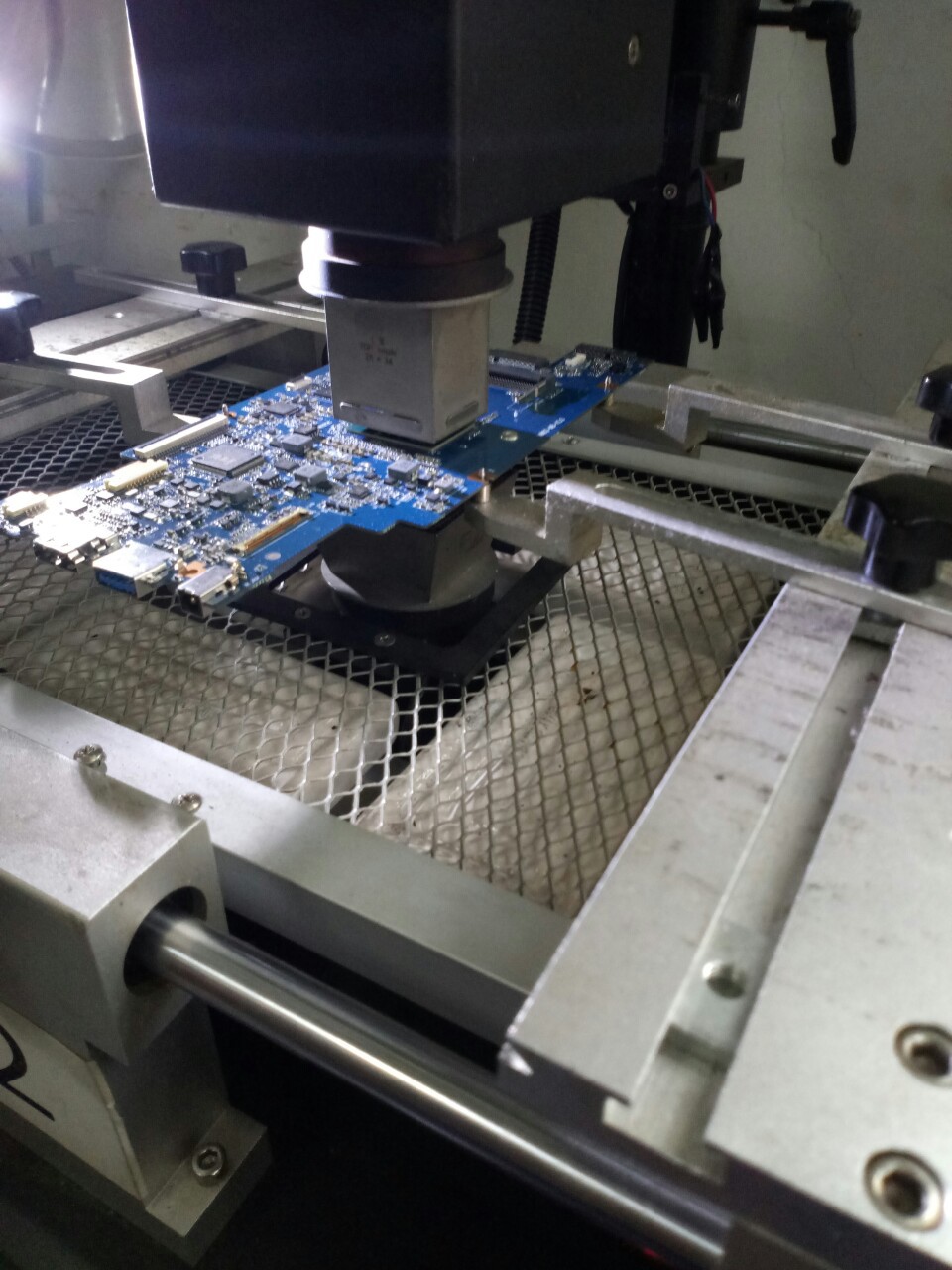 深圳专业承接sr27g,sr33z芯片笔记本芯片植球焊接返修服务加工