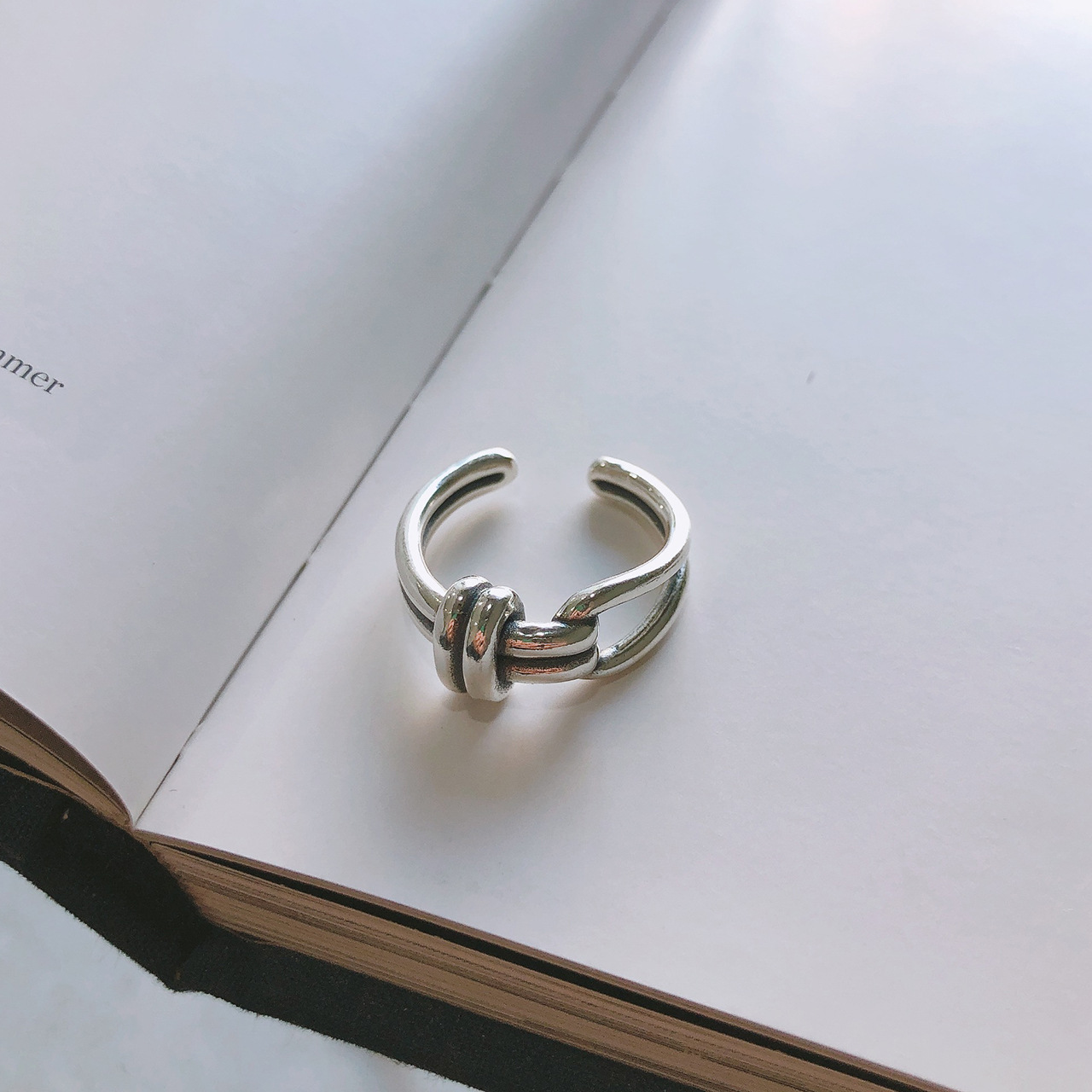 韩版韩国饰品925纯银戒指网红ins极简线条打结戒指指环首饰时尚