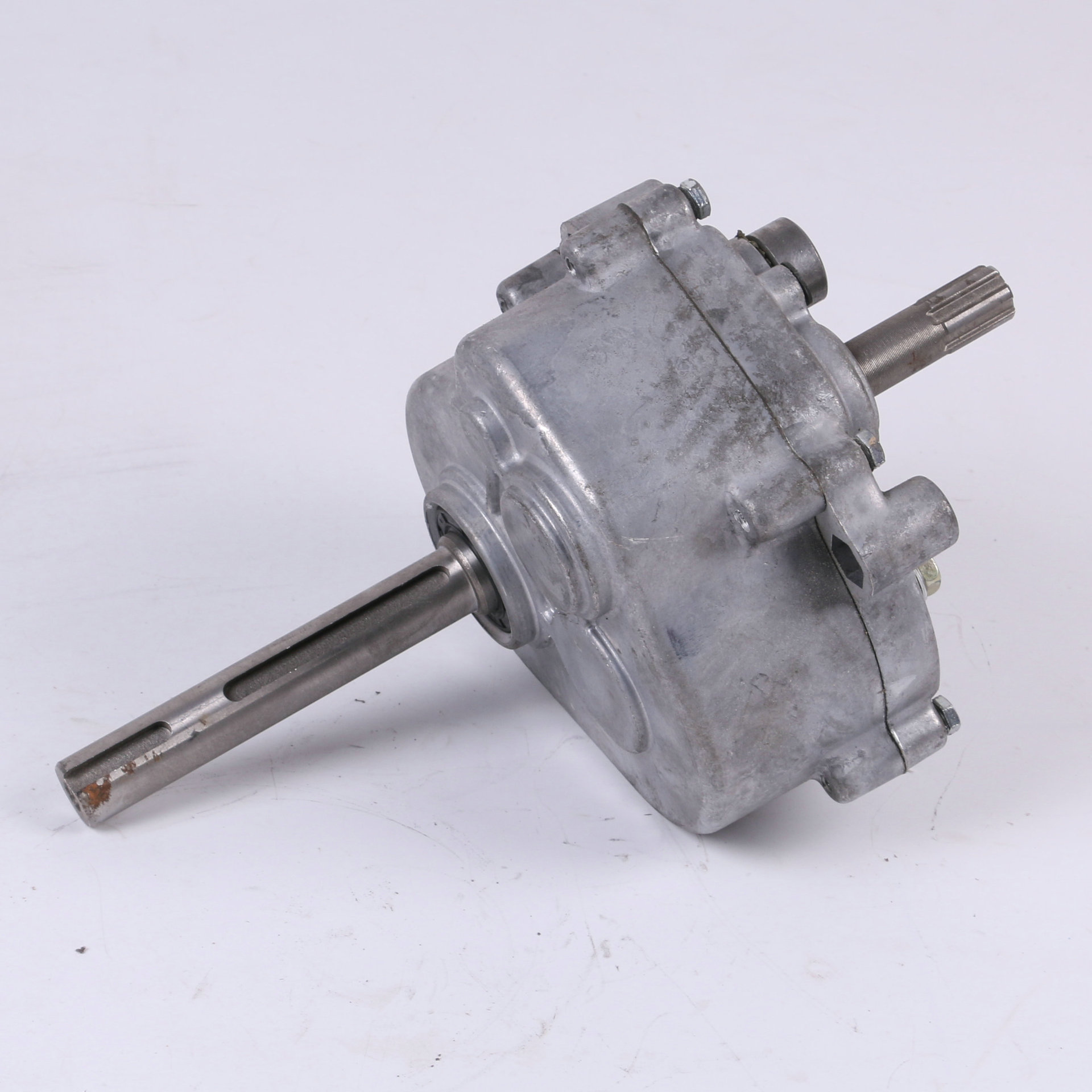 供应小型核桃剥皮机变速箱田园管理机行走箱耕耘机播种机齿轮箱