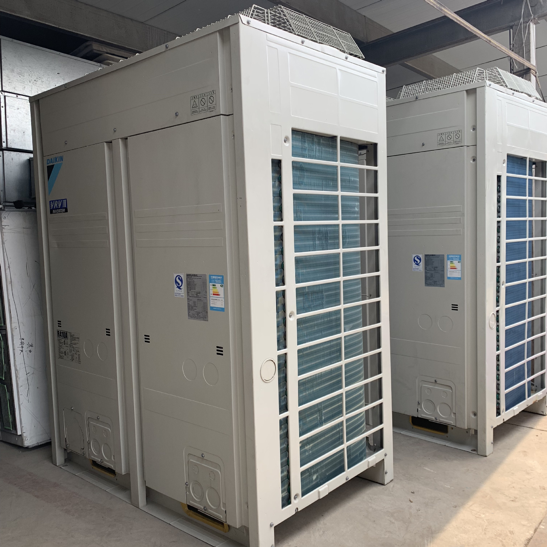 长期出售回收二手大金多联机18/16/14/12匹中央空调