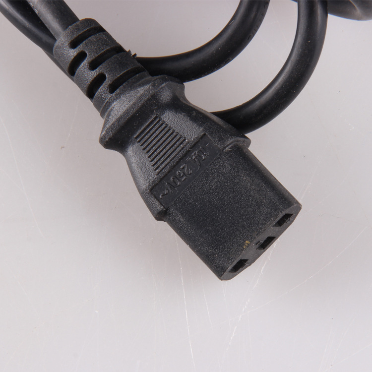 供应90度c13电脑插头 c13品字插座 c13电脑管 c13插头电源线