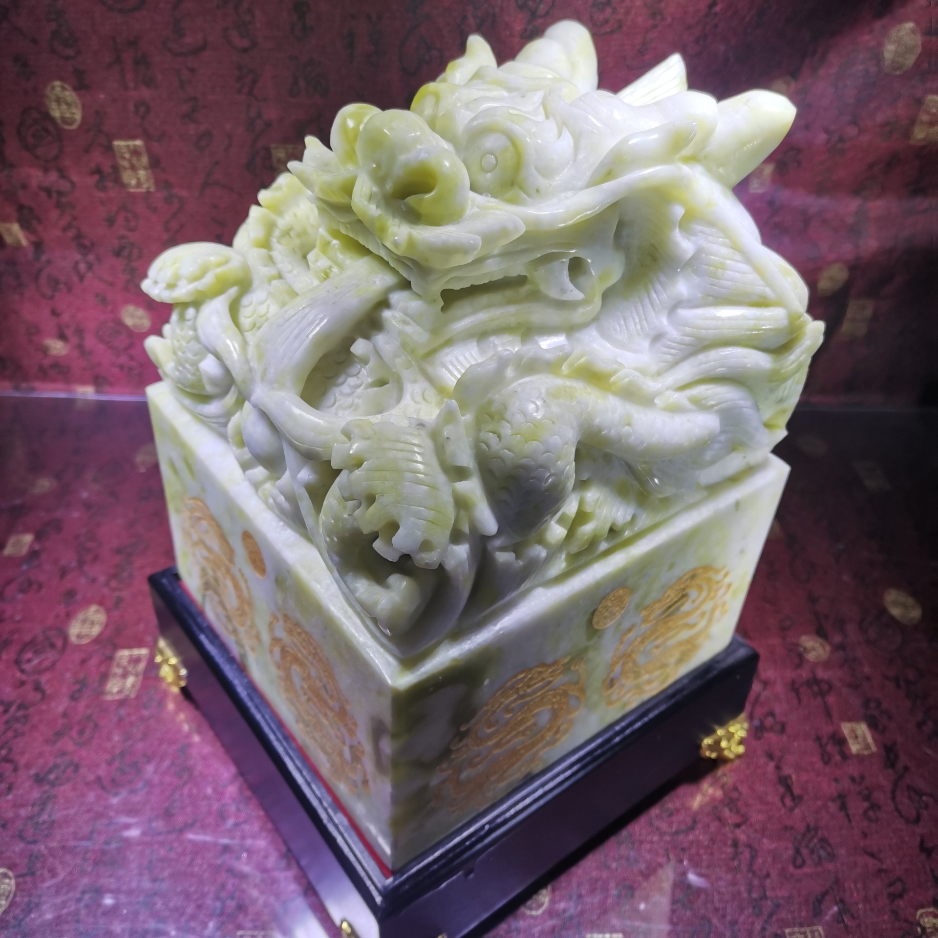 天然玉器 九龙玉玺 印章 高端 商务 工艺品摆件 招财 家居 办公桌