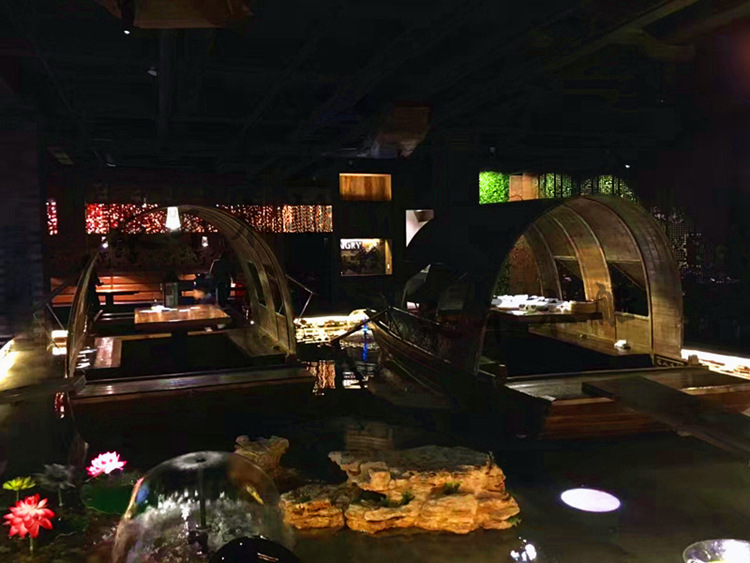 桂满陇西湖船宴船中式仿古木船特色室内餐厅餐饮画舫船乌篷装饰船