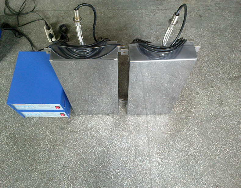 定做20khz 80khz 120khz超声波振板超声波清洗震板清洗超声波震盒