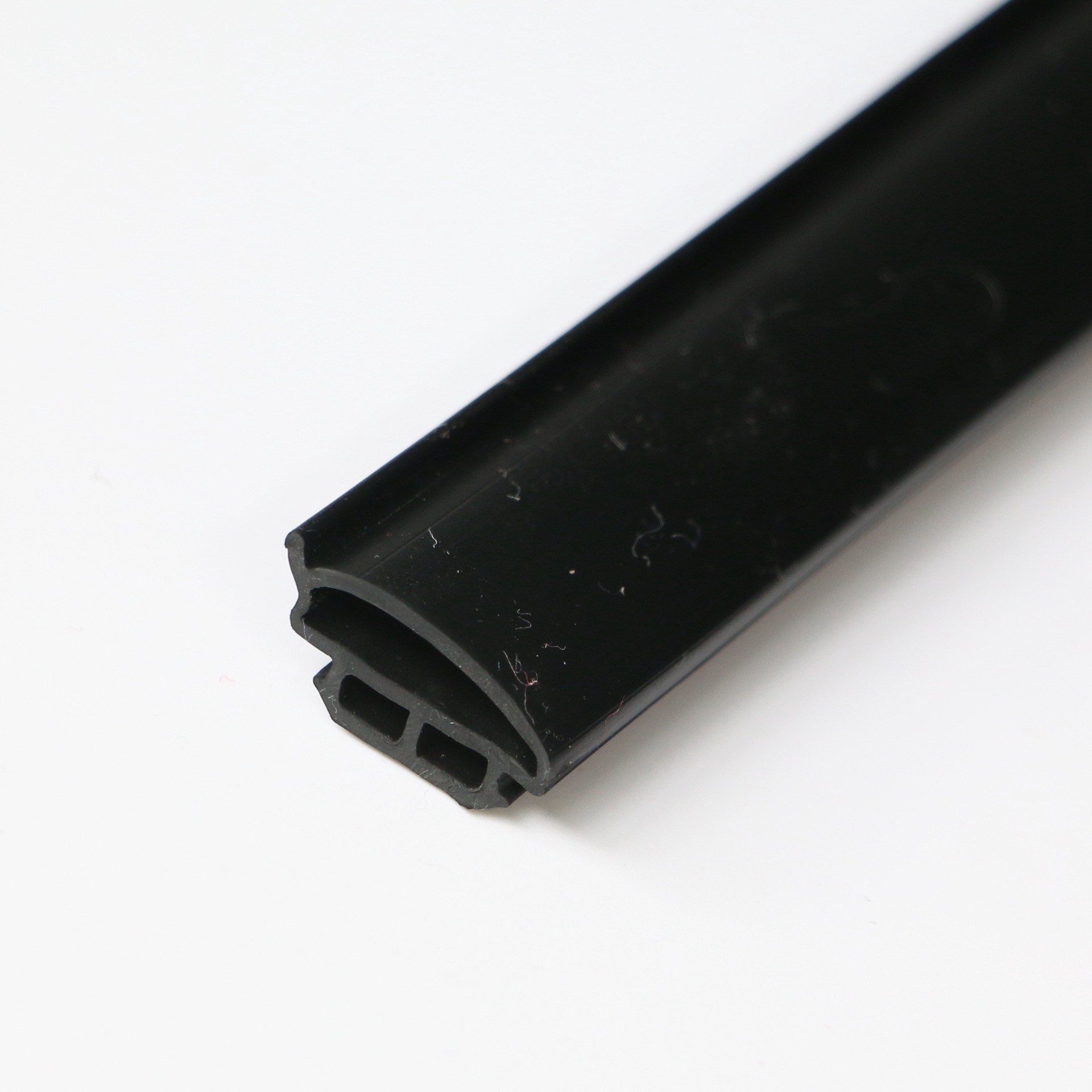 厂家生产热塑性三元乙丙高弹复合铸铝门橡胶条