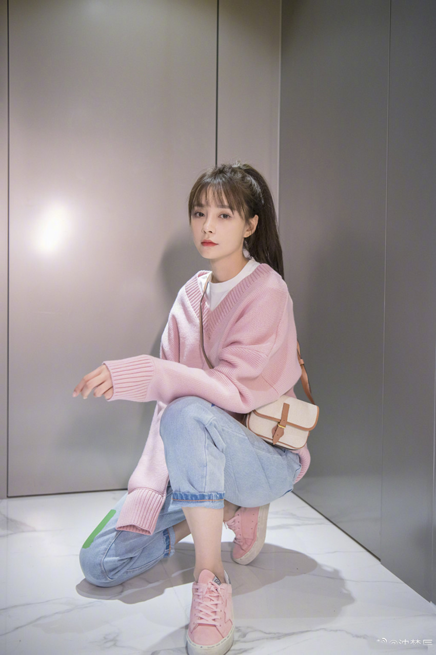 沈梦辰同款粉色港味毛衣女外穿宽松慵懒风v领套头韩版显瘦