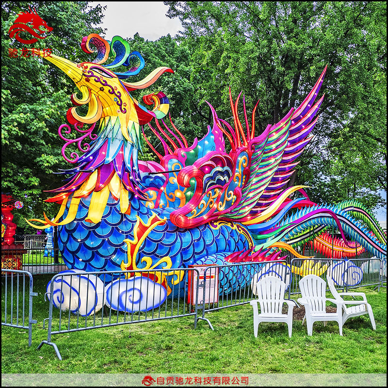 凤凰造型花灯大型美陈孔雀彩灯定制夜游装饰灯自贡灯会制作公司
