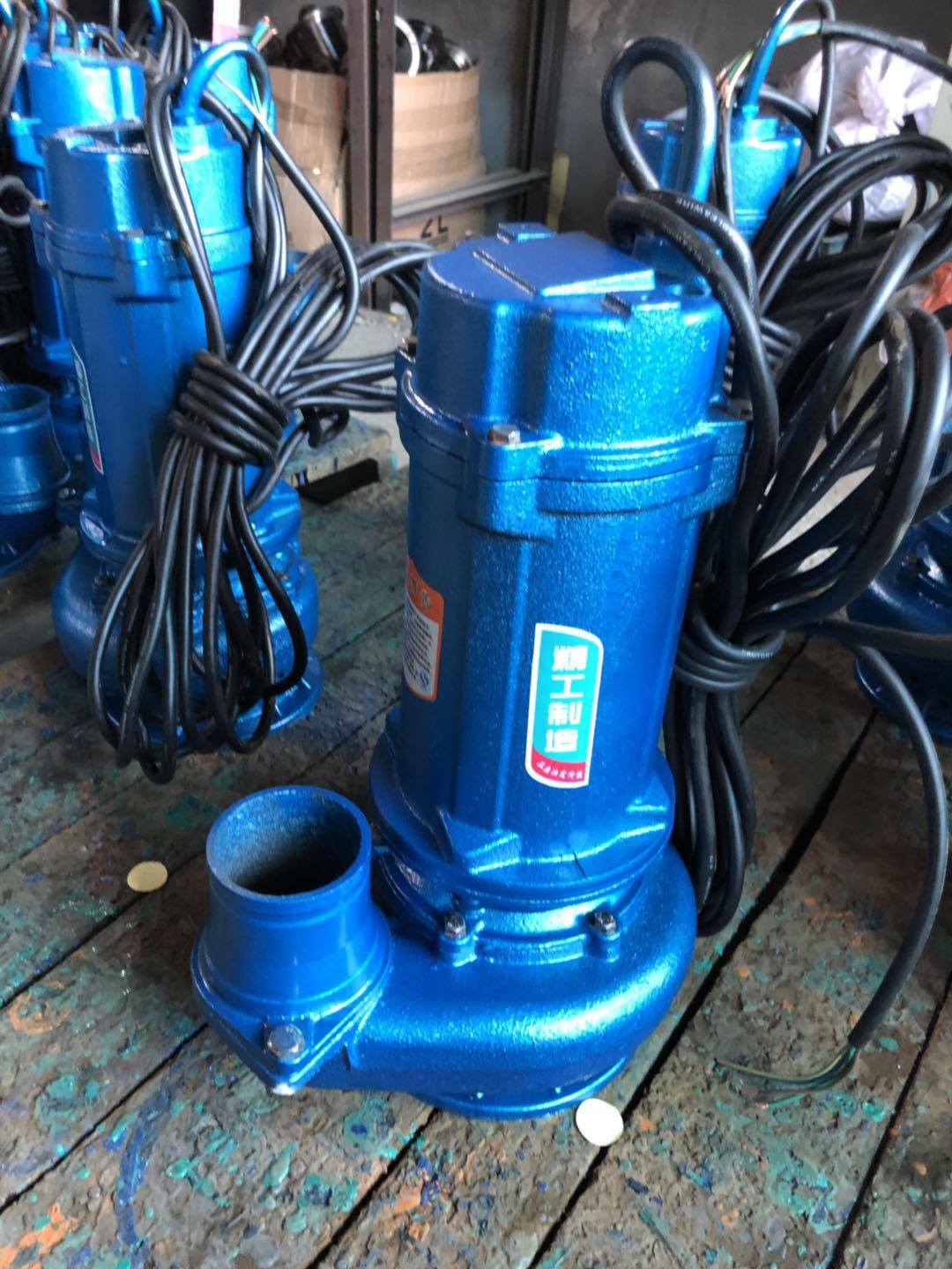 3寸4寸单相三相380v铁壳耐腐潜水电泵农用灌溉海水养殖设备配套