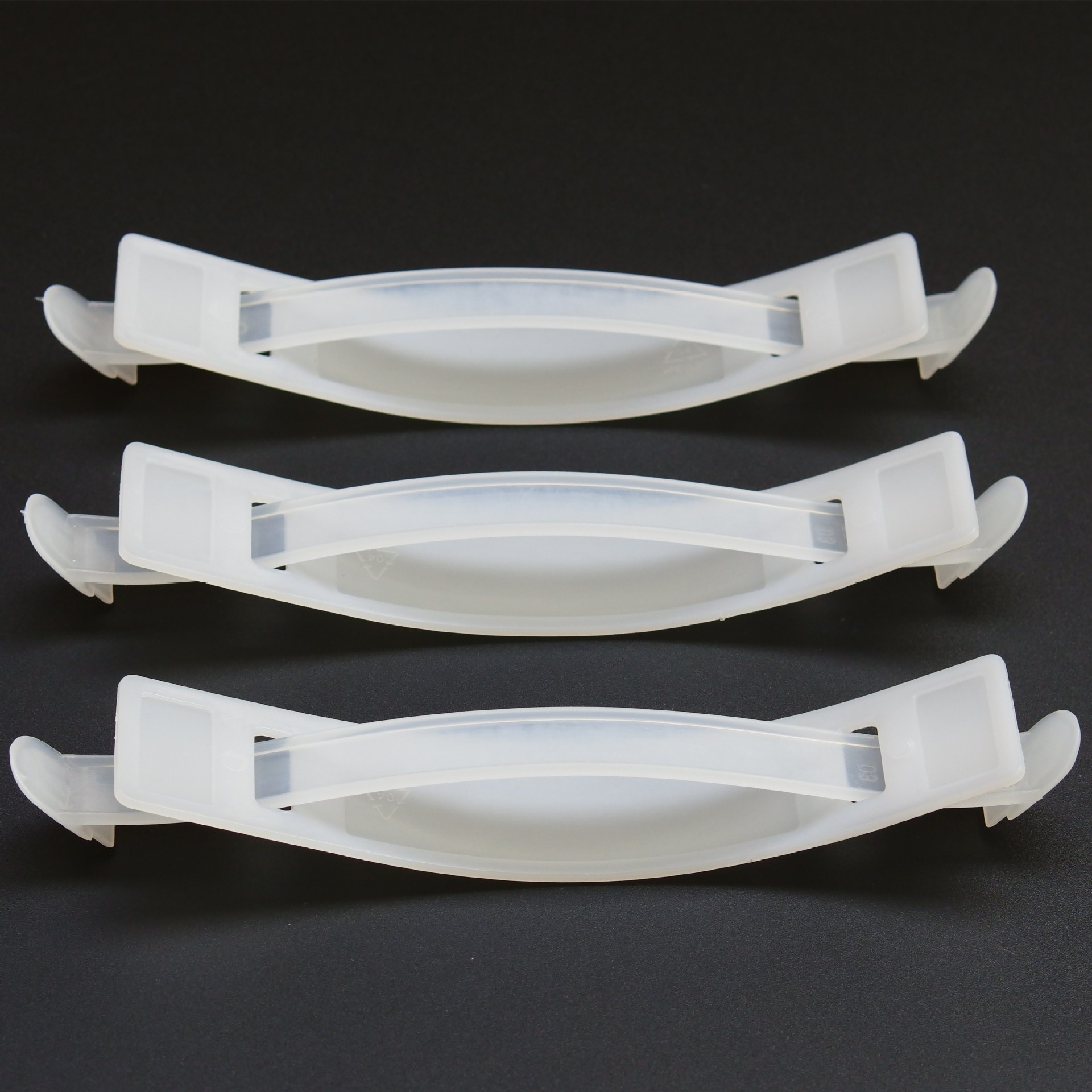 订制塑料提手来样加工手提扣开模加logo研制新品提手周期15天