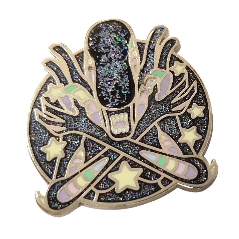 厂家专业定制金属徽章个性动漫人物珐琅徽章精美小动物金葱粉徽章