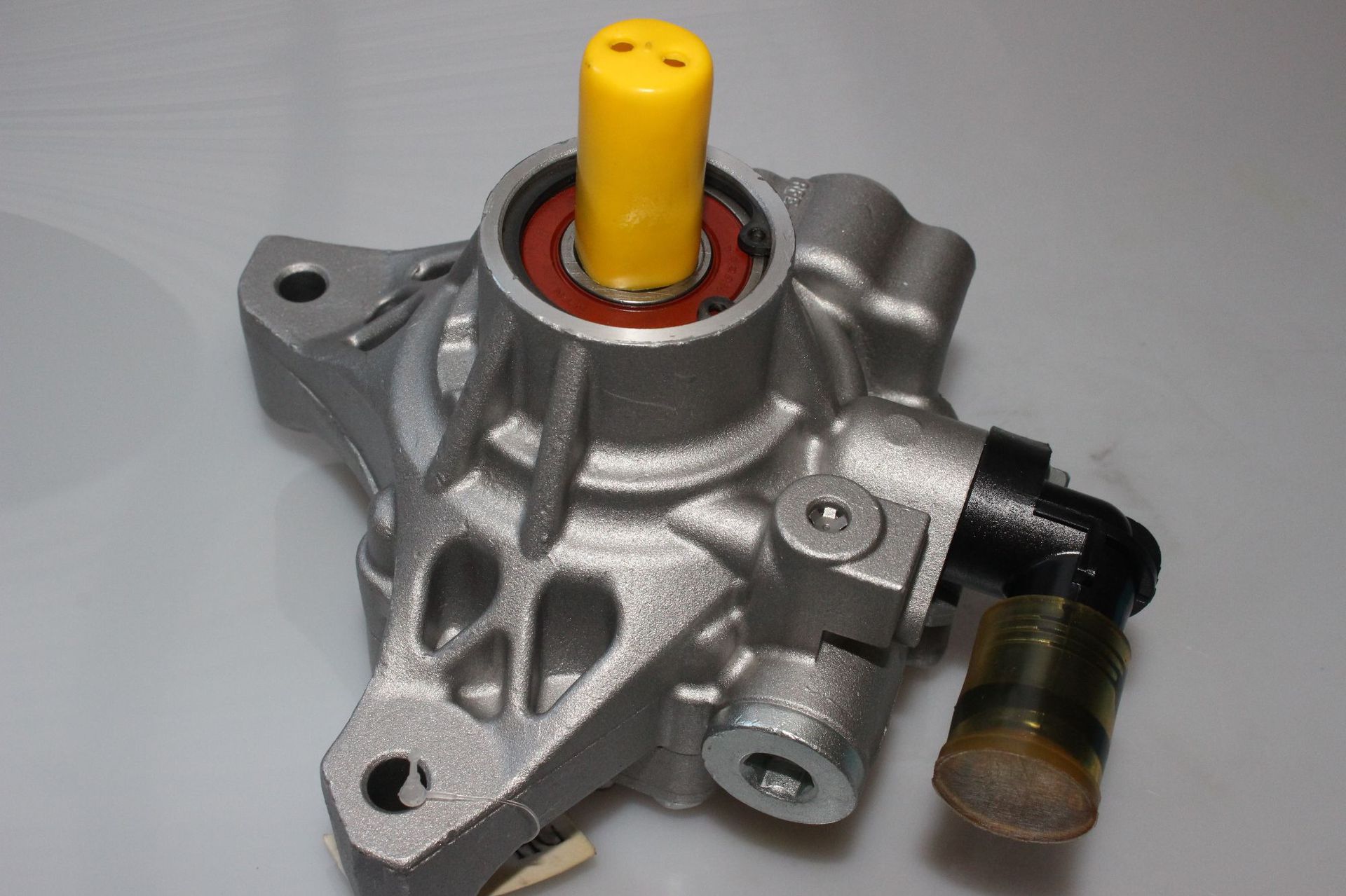 厂家直销高质量适用于本田奥德赛 助力转向泵56110-rfe-003