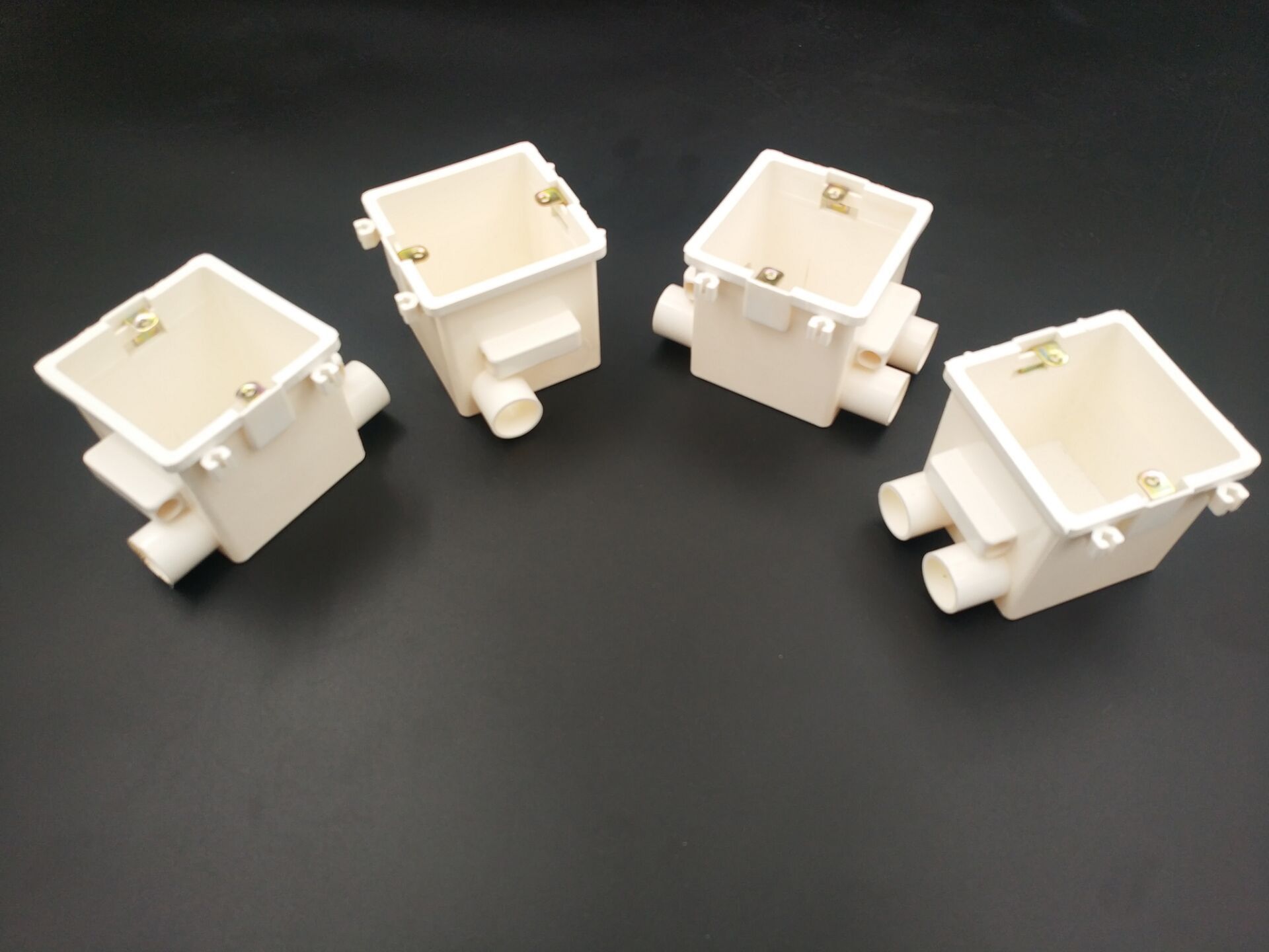 7公分穿筋预埋86底盒拼装带叉双叉三四叉接线盒分线底盒下线暗盒