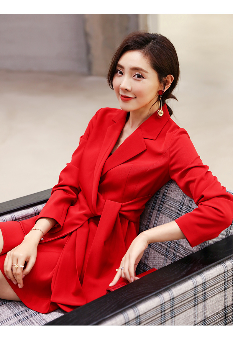 早春本命年红色西装领衬衫式长袖上衣外套高腰显瘦短裙套装8256