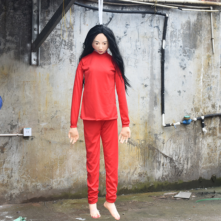 万圣节鬼节密室逃脱酒吧kt鬼屋布置恐怖逼真吓人红衣贞子吊鬼自杀