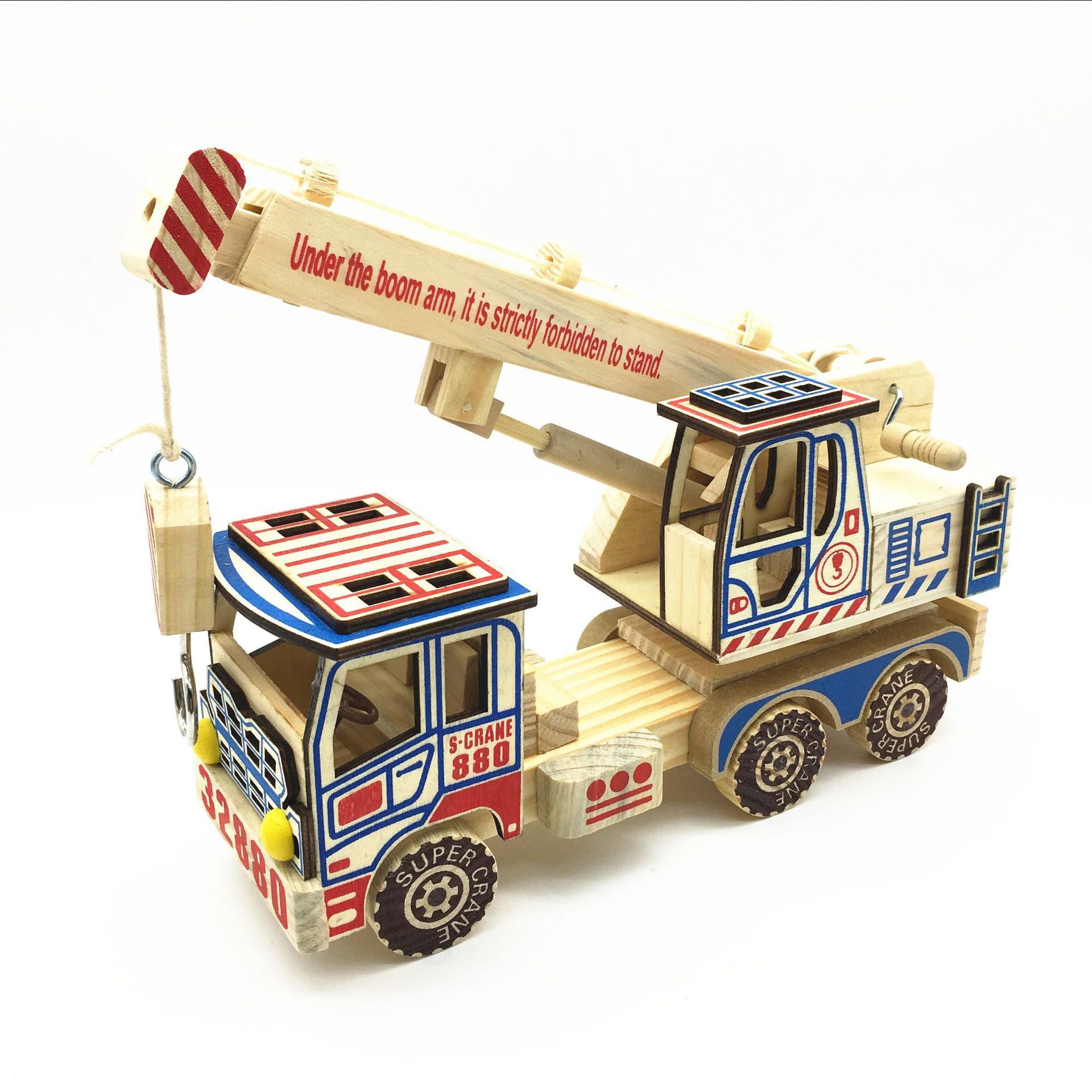 厂家批发大号彩色起重机彩色吊车儿童玩具摆件木质旅游工艺品玩具