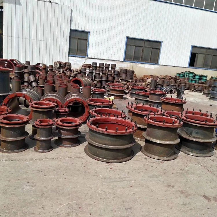 厂家直供天津柔性防水套管dn100钢制预埋套管预埋降水井套管