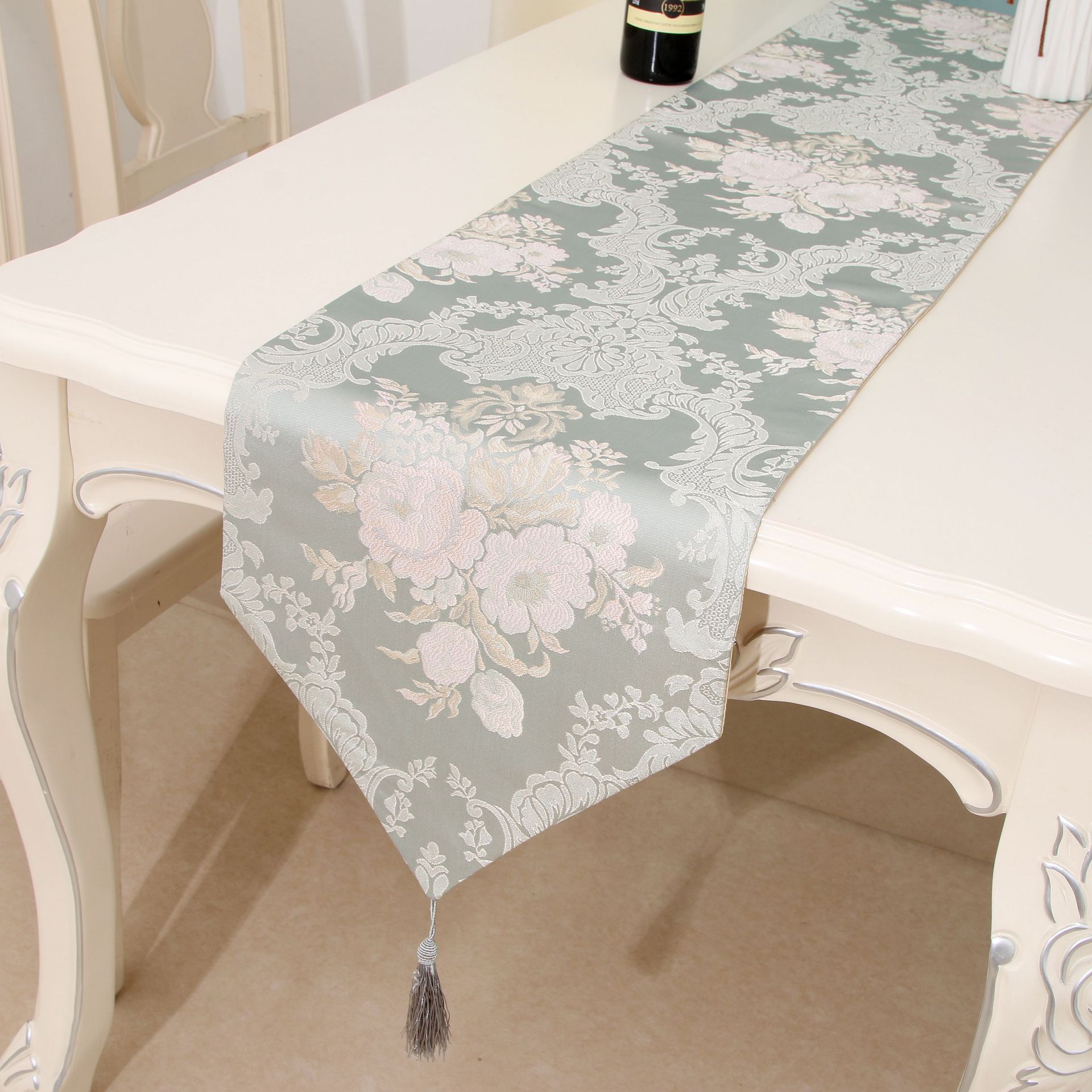 桌旗新款欧式简约时尚奢华新中式美式欧式桌旗可订制厂家批发