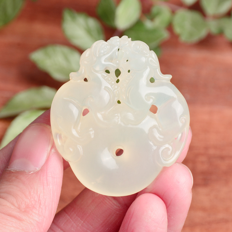 天然岫玉 玉石平安扣 汽车挂件 貔貅 麒麟 平安玉坠儿 腰佩 玉佩
