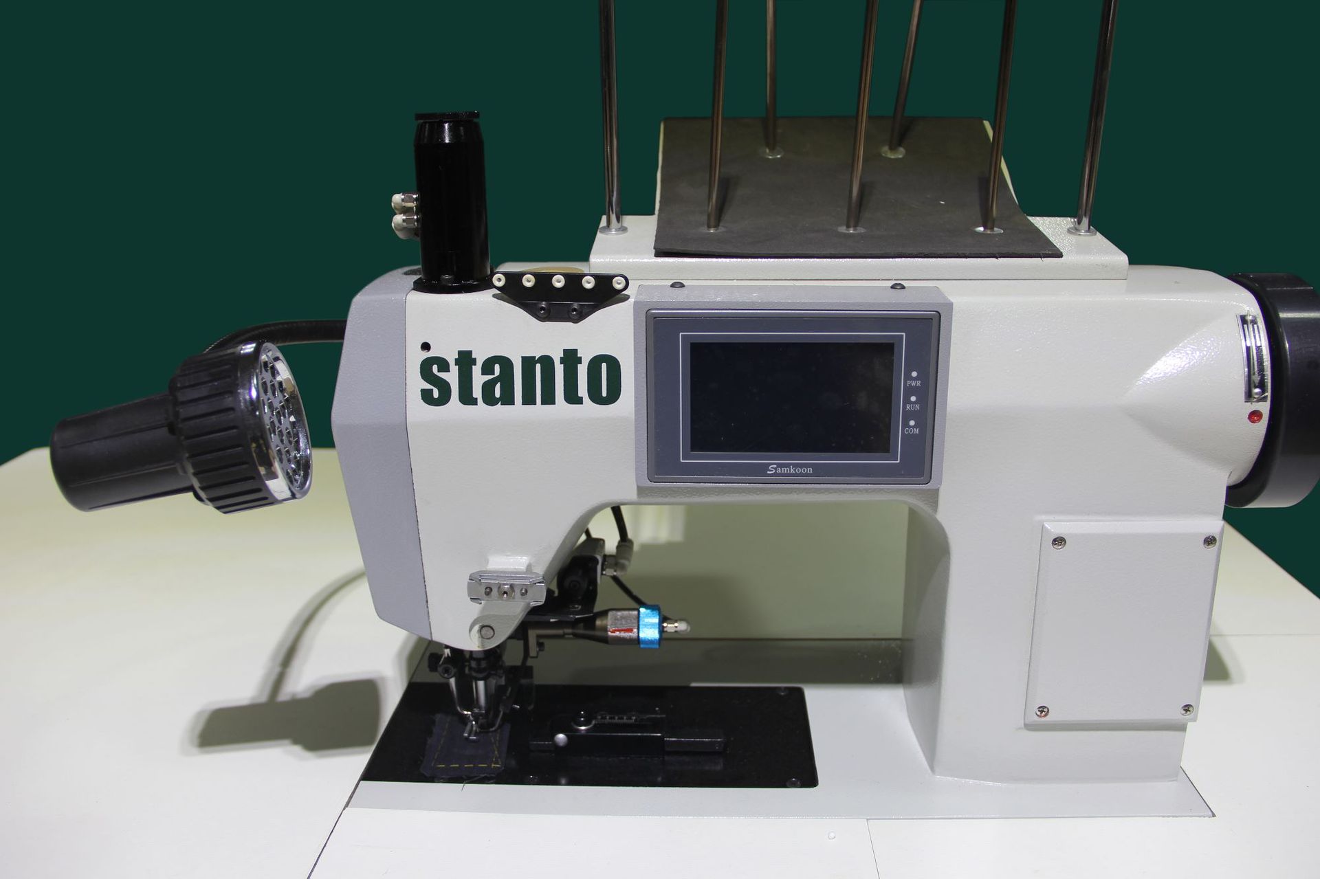 高级服装定制店该怎么采购设备,珠边机撬边机暗缝机自动裁床