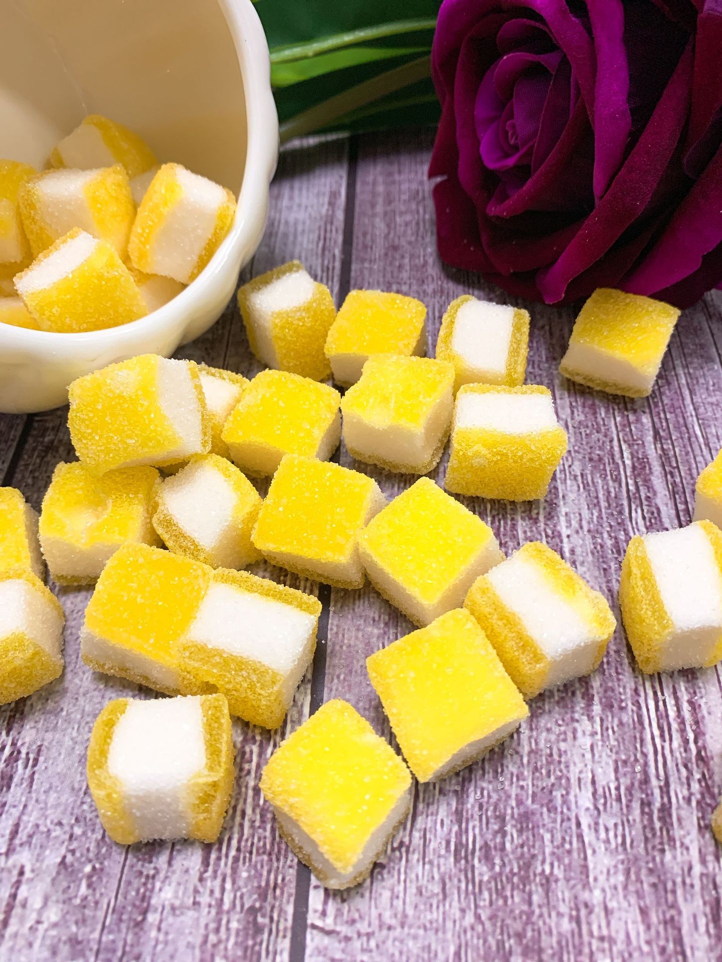 散装三层水果夹心糖什锦啫喱水果味软糖网红同款休闲零食水果软糖