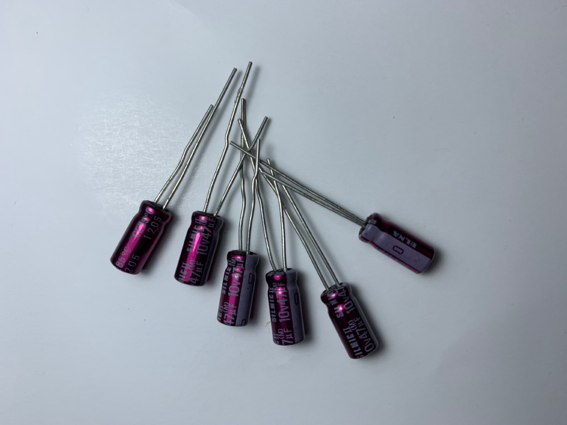 日本elna伊娜红铜脚 16v10uf 22uf 33uf 10v47uf