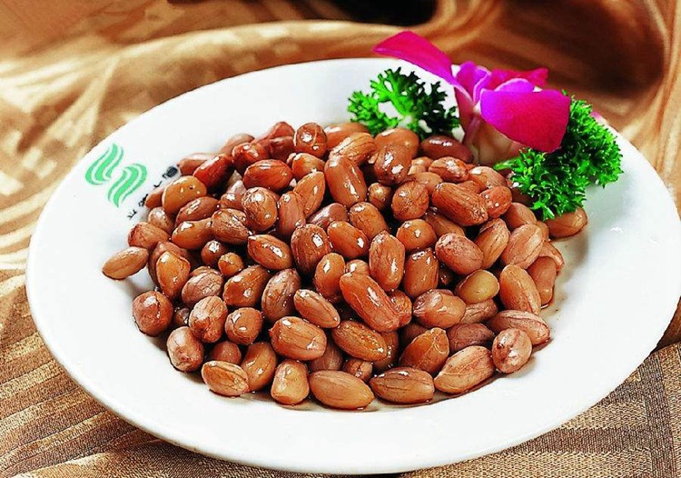 批发散装椒盐花生米 咸味 熟 油炸红衣花生米 4.8斤