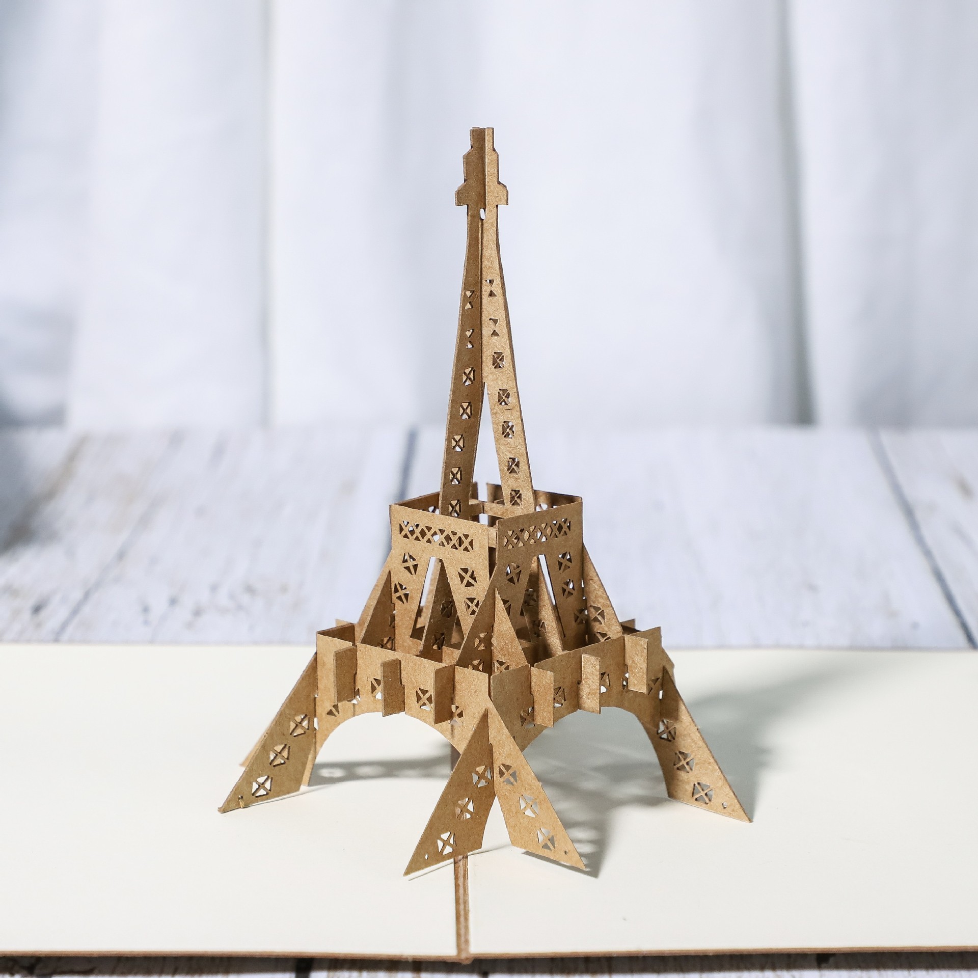 3d立体贺卡手工纸雕外贸复古埃菲尔铁塔立体创意建筑纸雕镂空贺卡