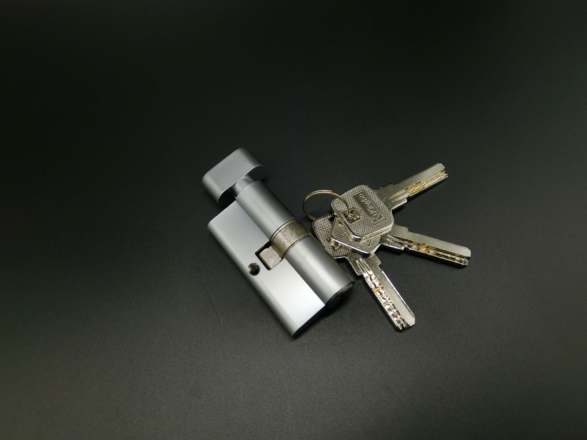 佛山厂家生产铜锁芯/平开门铜质单开锁芯/带钥匙门锁/单开门锁